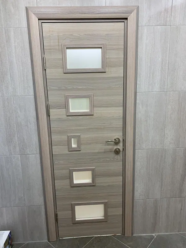 Интериорни врати